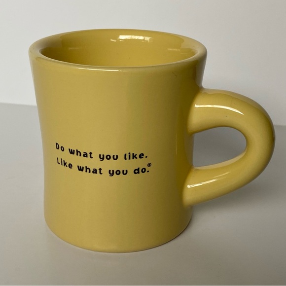 Life is Good Coffee Cup Mug Dad Adirondack Chair Yellow Father’s Day Relax - Picture 4 of 12